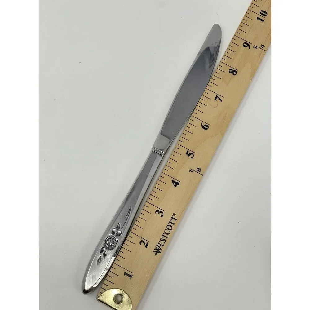 Vintage Oneida Community ROSE SHADOW Stainless Dinner Knives 9 3/8